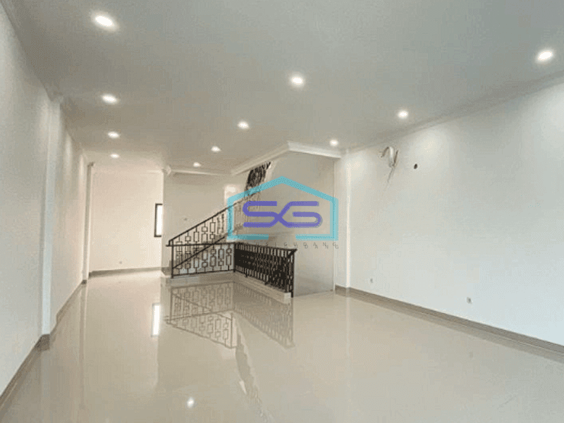 Dijual 1 Unit Ruko Bangunan Baru Di Jatiwaringin Raya, Jakarta Timur LB 265m2