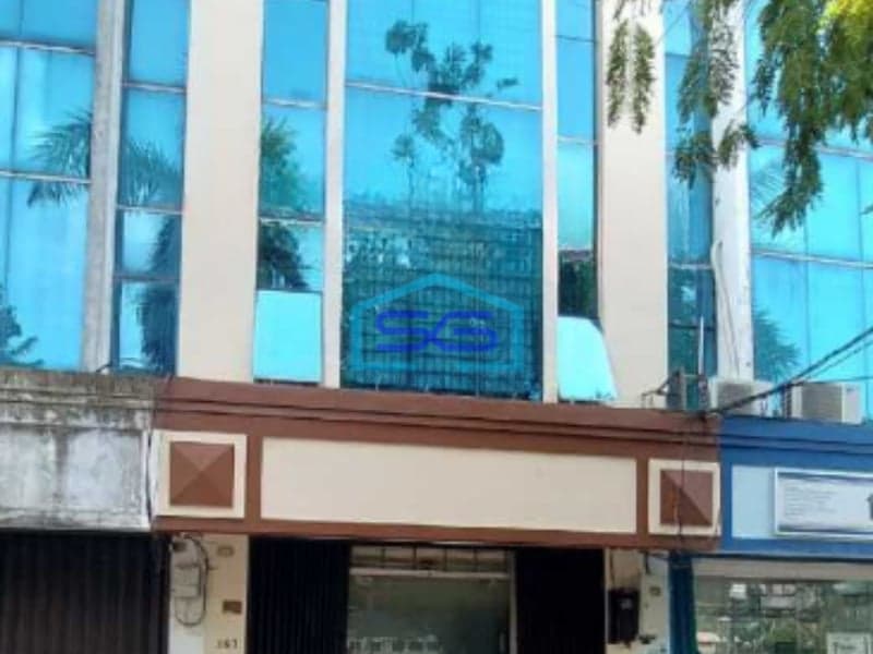 Dijual Cepat Ruko Bagus 4 Lantai Lift Barang Luas Bangunan 90m2 di Sunter Jakarta Utara