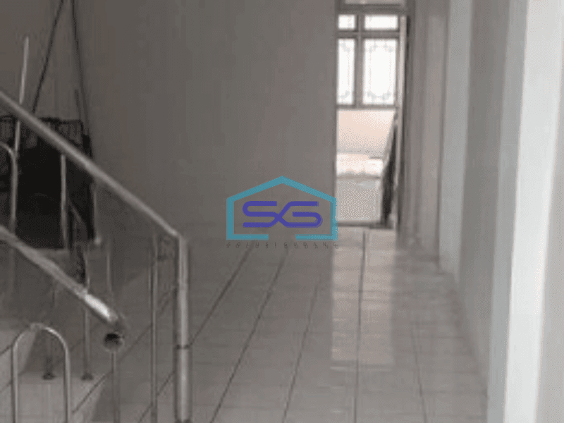 Dijual Ruko Siap Pakai Luas Tanah 100 m² Lokasi Strategis di Senen Jakarta Pusat