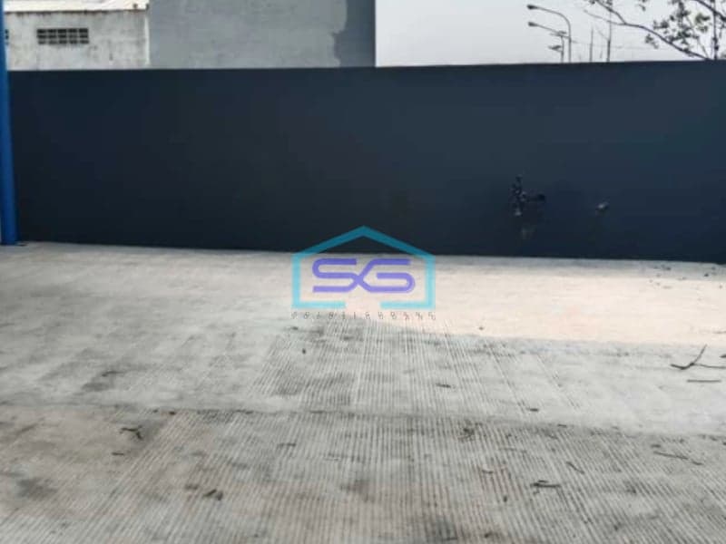 Disewakan Gudang Luas Bangunan  600 m² Lokasi Bebas Banjir di Cipondoh Tangerang