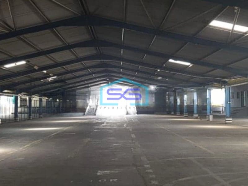Disewakan Gudang Strategis LB 8000 m² di Cawang Jakarta Timur