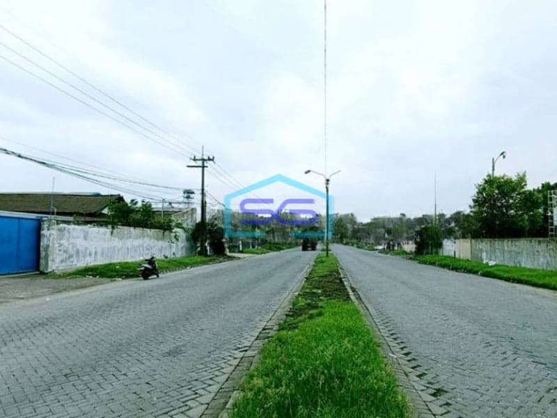 Disewakan Gudang Strategis Jln Utama Margomulyo Surabaya Dekat Tol Bebas Banjir LT 2784m2
