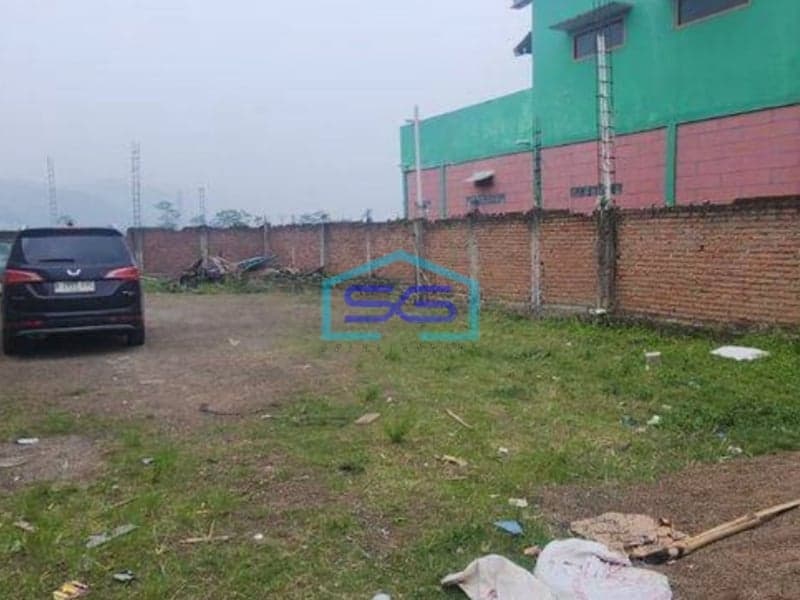 Disewakan Gudang Blong Sangat Cocok Untuk Usaha di Pameuntasan Bandung LT 560m2