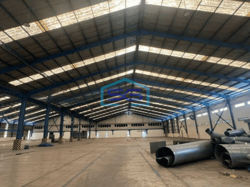 Disewakan Pabrik di Lippo Cikarang Luas Bangunan 5980 m²
