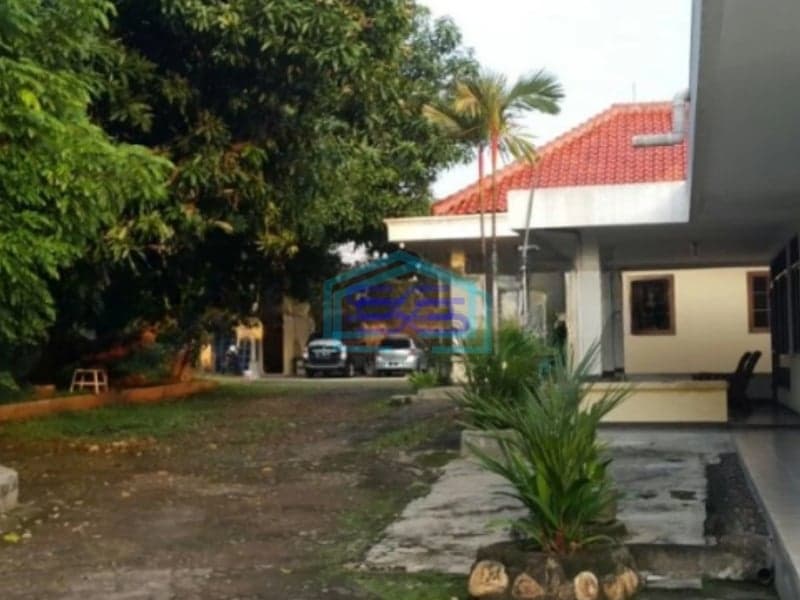 Dijual Tanah Beserta Bangunan Di Jl. Kemandoran, Kebayoran Lama Jakarta Selatan Luas Tanah  1970 m²