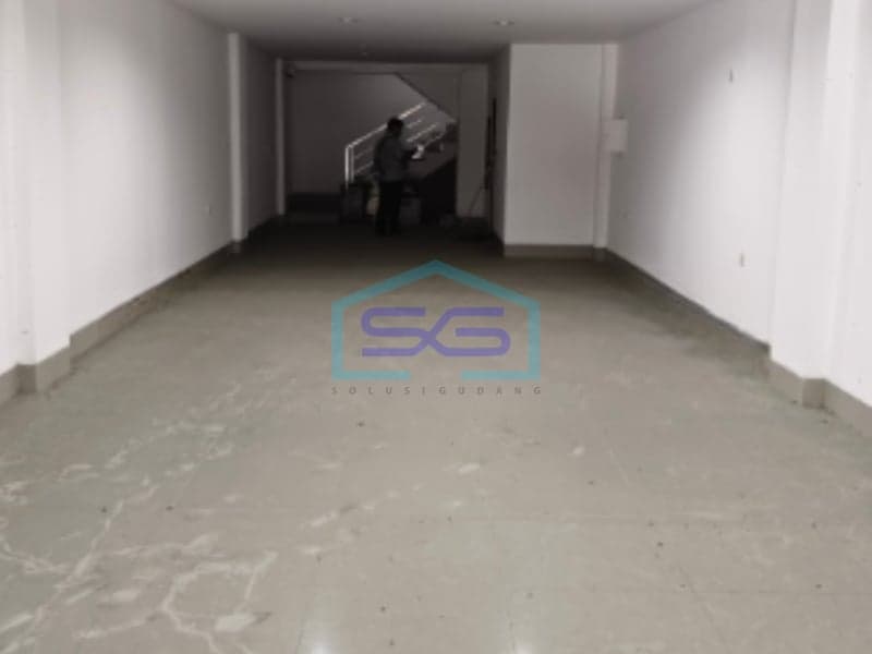 For Rent Shop House Land Area 126 sqm Facing Main Road Pangerang Jayakarta Central Jakarta