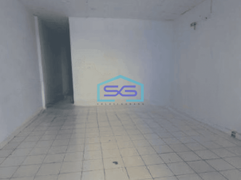 Disewa Ruko 4lantai hadap timur dalam komplek dekat toll di Pluit Jakarta Utara