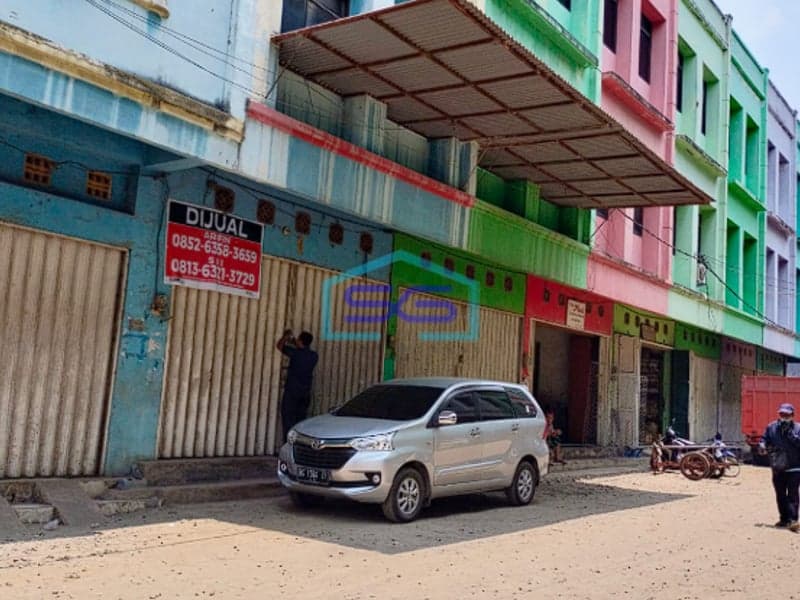 Dijual Ruko 3 Lantai Siap Pakai di Jl. Pasar 16 Ilir Palembang LB 198m2