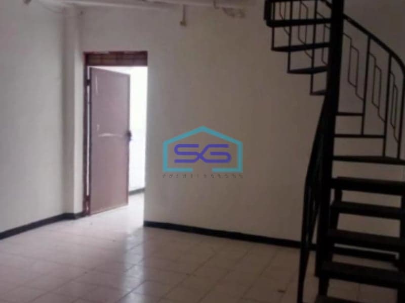 Disewakan Ruko 2 Lantai Siap Pakai di Manyar Surabaya Luas Bangunan 130m2