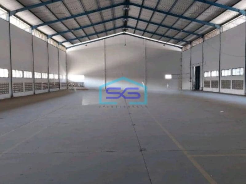 Disewakan Gudang Ijin Industri di Waru Surabaya Siap Huni Luas Bangunan 7562m2