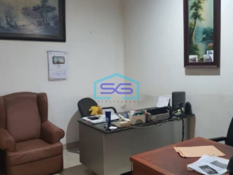 Dijual Ruko Lokasi di Meruya Jakarta Barat Luas Tanah 493m2