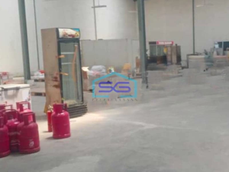 Disewakan Gudang Ada Loading Dock Luas Tanah 864 m² Lokasi Bekasi