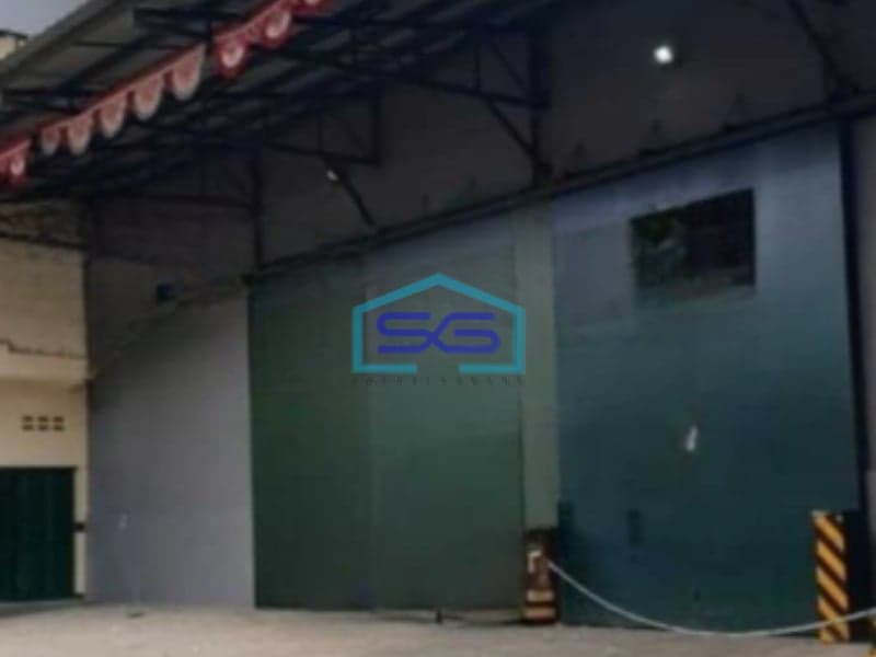 Disewakan Gudang Akses Container 40 Feet Luas Tanah  1600 m² Lokasi Bandengan Jakarta Utara