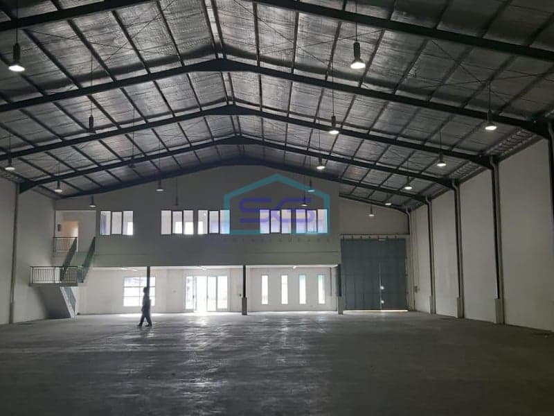 Gudang Bekasi di Delta Silicon Cikarang Dekat Jababeka Cikarang dan Deltamas Cikarang Bekasi Disewakan per 6 Bulan.