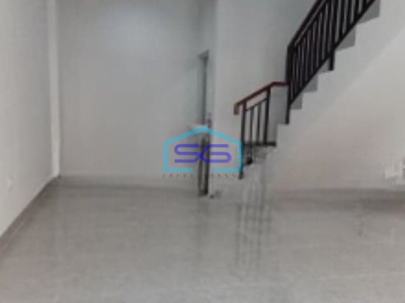 Disewakan Ruko 3 Lantai Luas Bangunan  200 m² Lokasi Bebas Banjir di BSD Tangerang