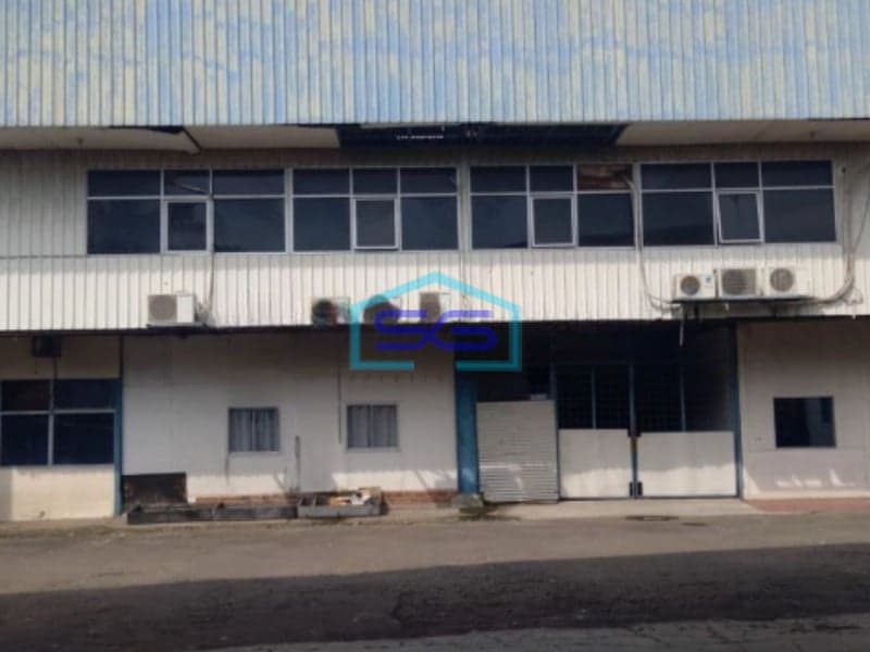 Dijual Gudang Akses Mudah Jalan Raya Bogor Cibinong Luas Tanah 90000m2