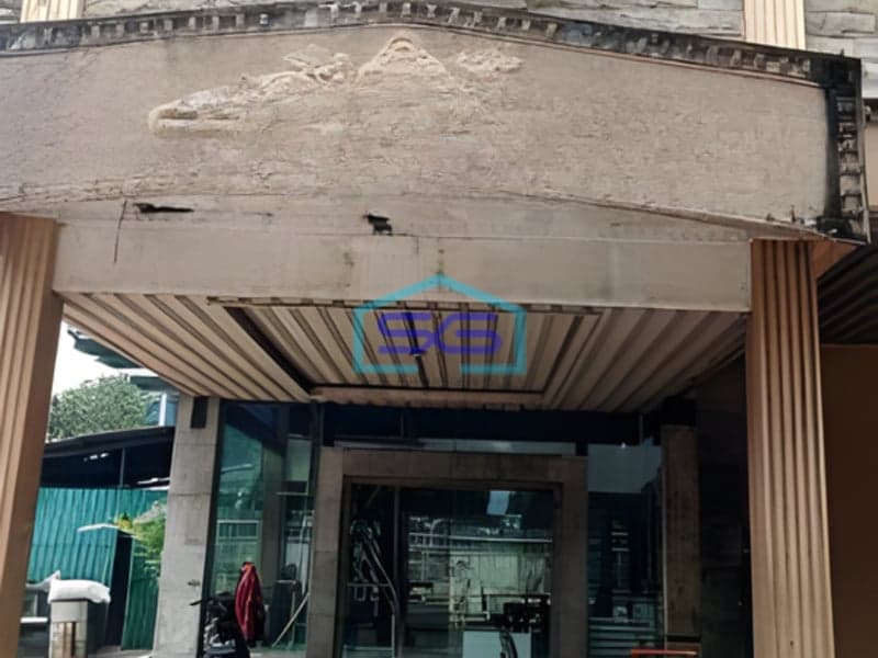 Dijual Kantor Lokasi Bebas Banjir di Daan Mogot Jakarta Barat Luas Tanah 758 m²