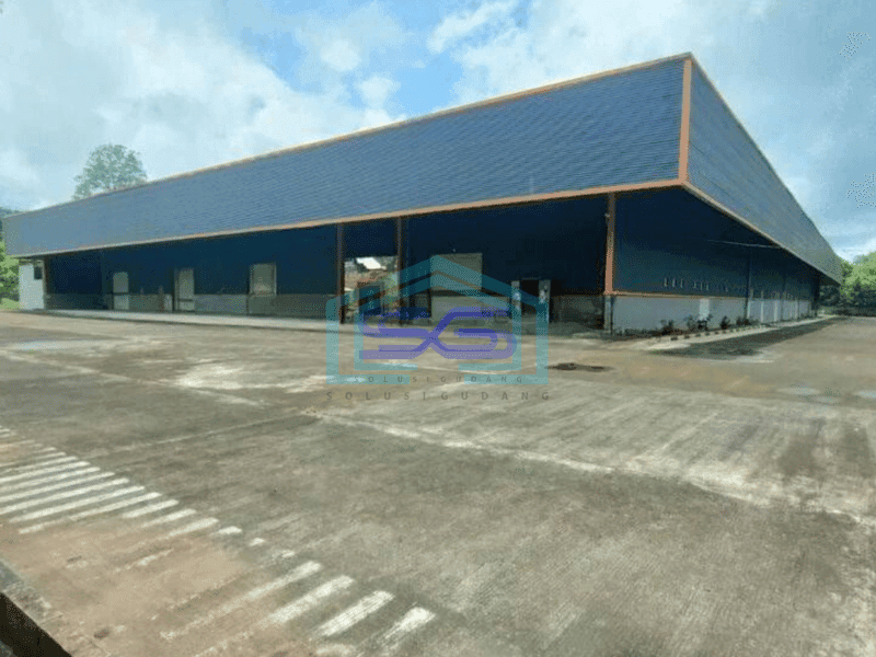Dijual Gudang eks pabrik cocok ekspedisi pinggir jl raya worang Minahasa Utara