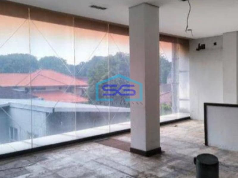 Disewakan Gedung Komersil 3 lantai Cocok untuk Gedung Kantor Office di Jakarta Selatan LB 1800m2