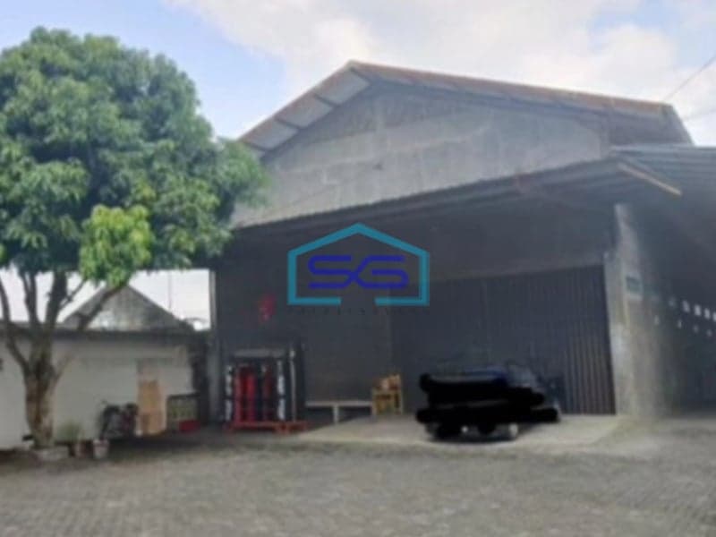 Dijual Gudang Luas Banngunan  926 m² Lokasi Bebas Banjir di Magelang