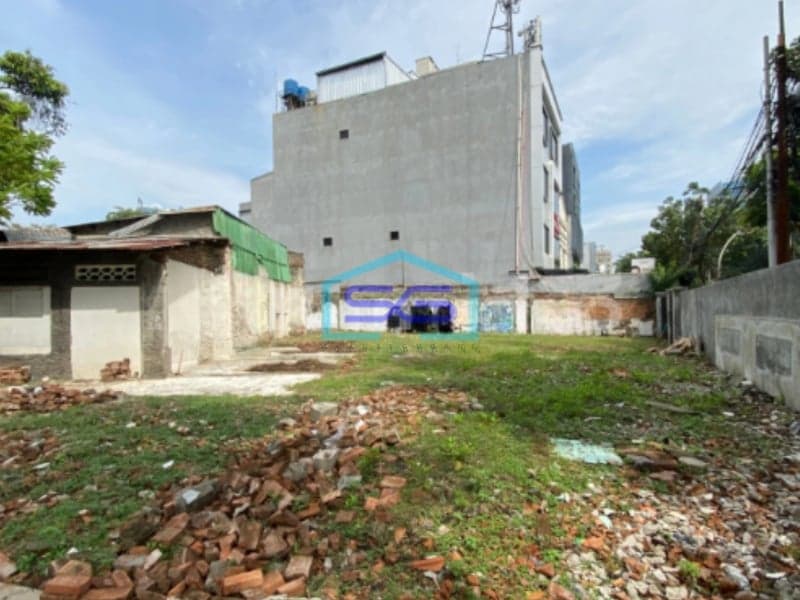 Dijual Tanah Kosong Hook Strategis Di Menteng Jakarta Pusat LT 1012m2