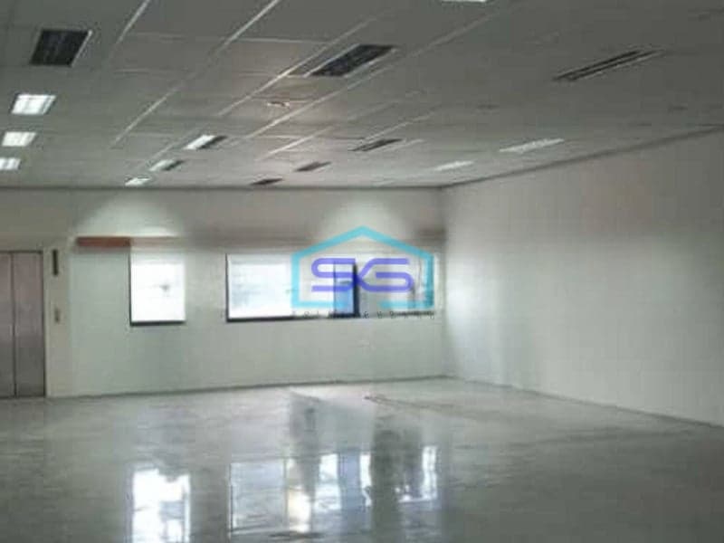 Disewakan Gedung Kantor di Jl Melawai Kebayoran Baru Jakarta Selatan LB 2000m2