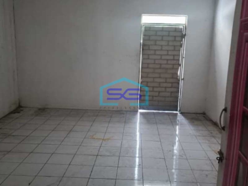 Di Sewakan Ruko 3 Lantai Di Daerah Komersil Dekat Uin Ciputat Tangerang Selatan Luas Bangunan  240 m²