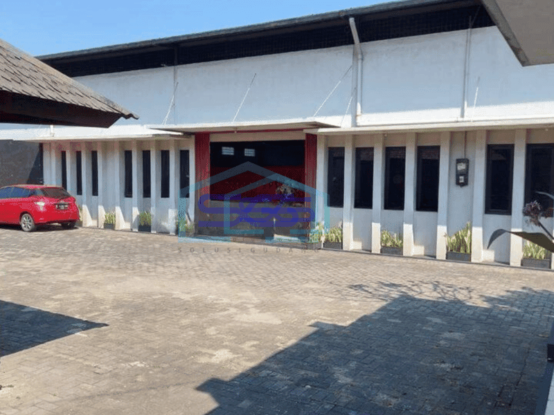 Dijual Gudang Bagus Hitung Tanah Aja di Terusan Rancaekek
