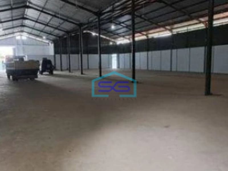 Disewakan Gudang Baru berlokasi di Pinggir Jalan Raya Cileungsi Bogor LB 1100m2