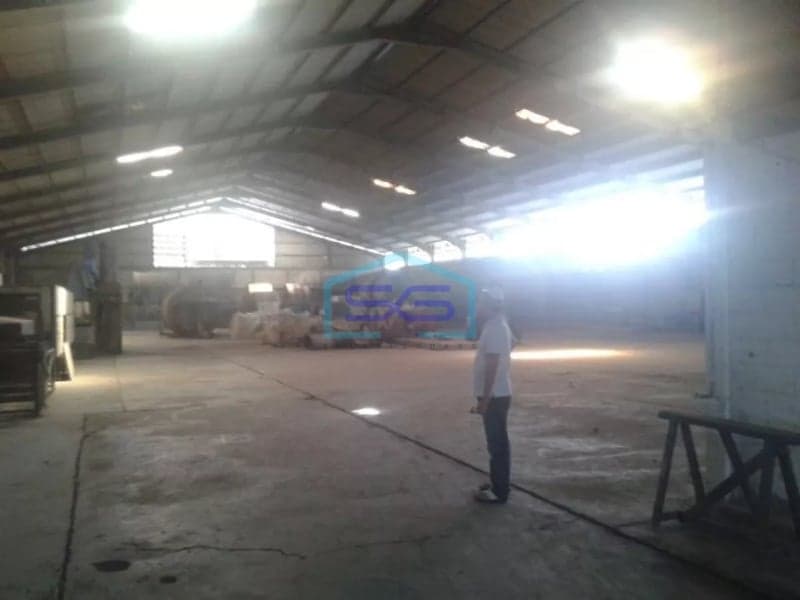 Dijual gudang di sentul luas bangunan 7000m