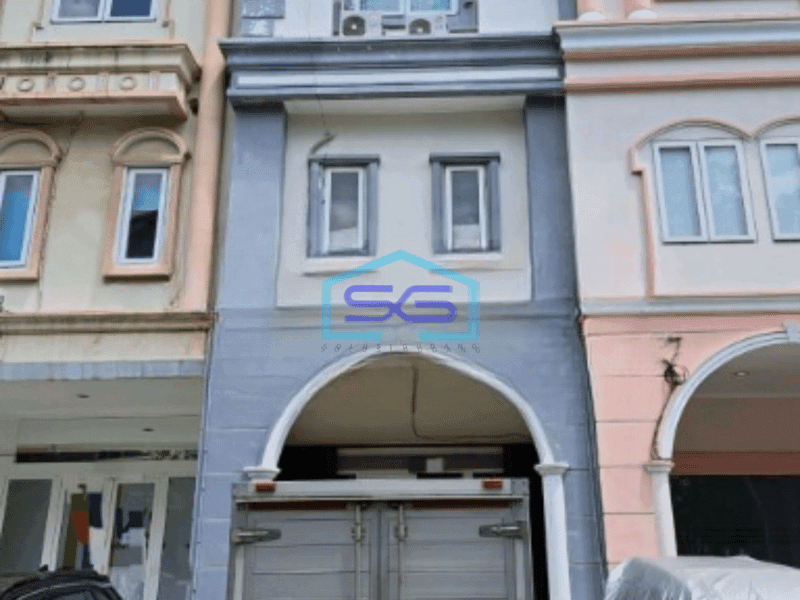 Disewakan Ruko 3 Lantai Luas Bangunan 200 m² di Pantai Indah Kapuk Jakarta Utara