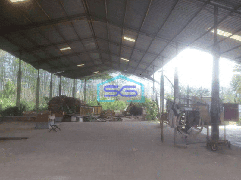 Dijual Tanah Dan Gudang Bangunan Lama di Gedanganak, Ungaran Timur Semarang LT 7830m2