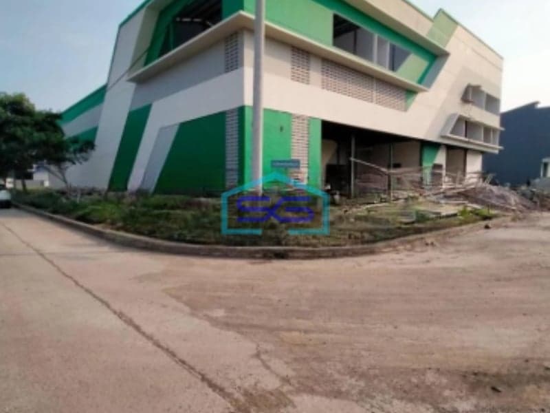 Dijual Pergudangan Laksana 3 kavling Luas Bangunan 4935m2 Teluk Naga Tangerang
