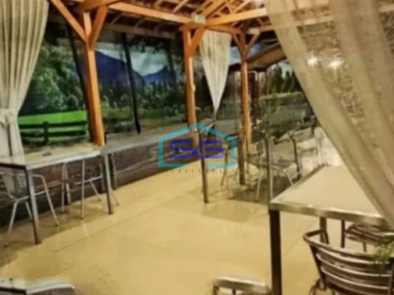 Dijual Ruang Usaha Luas Bangunan 2000 m² Lokasi Surakarta