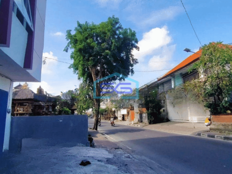 Disewakan Ruko 3 Lantai Lokasi Strategis di Kerobokan Bandung