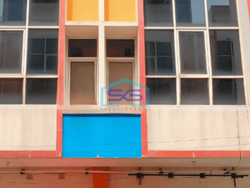 Disewakan Ruko 3 Lantai Luas Bangunan  185 m² Lokasi Wiyung Surabaya