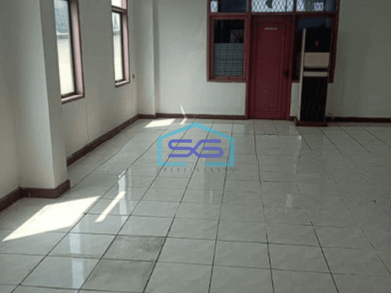 Disewakan Gedung perkantoran 4 Lantai di Gunung Sahari Jakarta Pusat LB 800m2