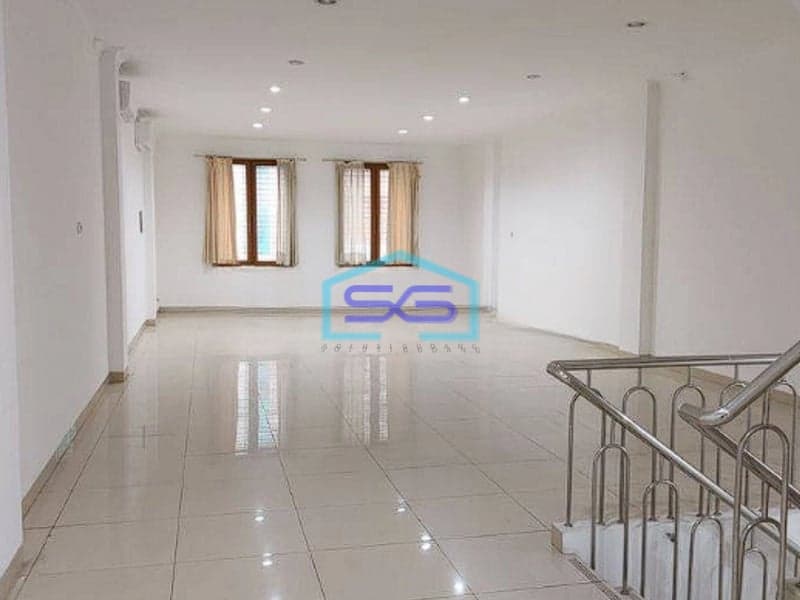 Disewakan Ruko 4,5 Lantai Di Muara Karang Jakarta Utara Rapih, Siap Pakai