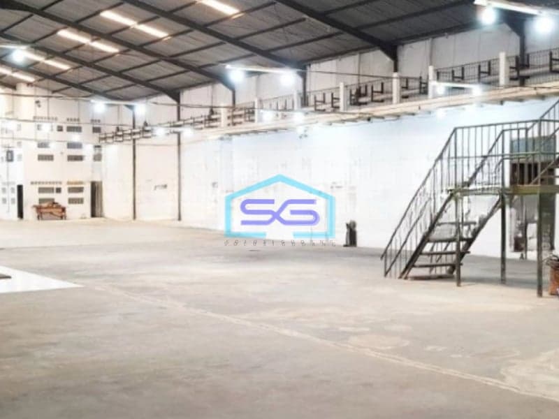 Disewakan Gudang Ada Kantor Lokasi Kaligawe Semarang
