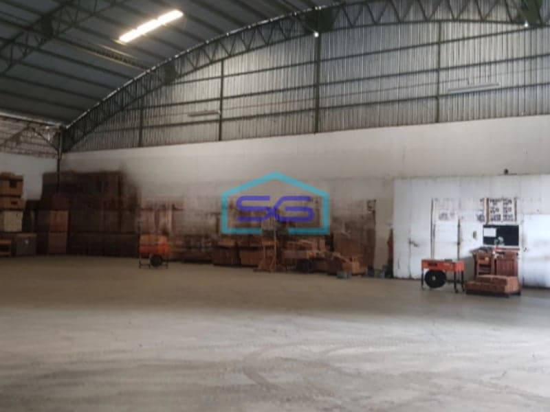 Dijual Gudang Siap Pakai Luas Bangunan  5680 m² Lokasi Ngaliyan Semarang