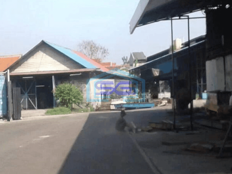 Disewakan Gudang Jurumudi, Siap Pakai, Ada Crane, Lewat Kontener 40 Feet di Tangerang