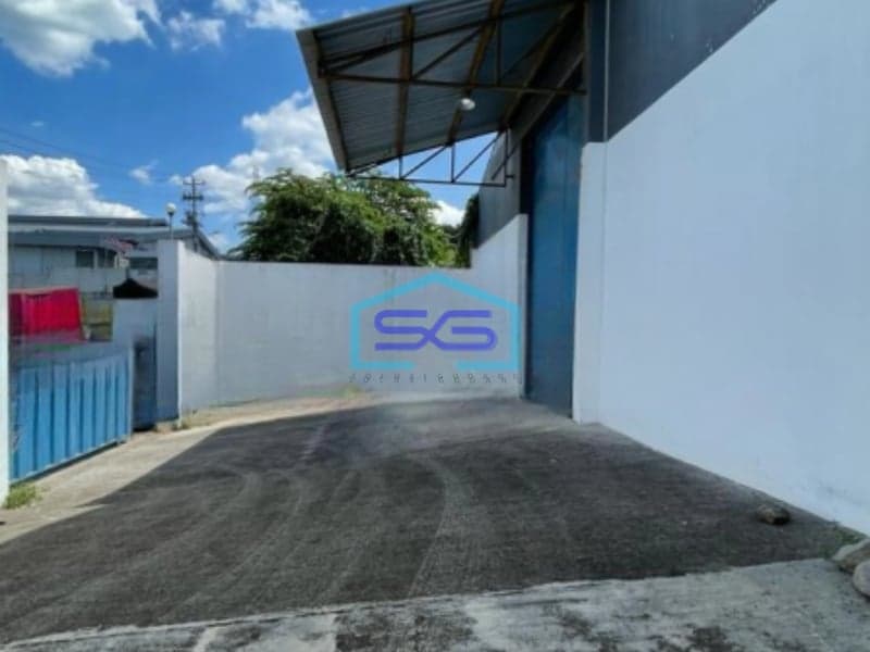 Disewakan Gudang Siap Pakai Luas Bangunan 800 m2 Lokasi Strategis di Semarang