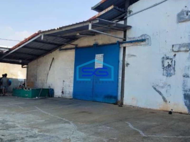 Dijual Gudang Ada Kantor Luas Bangunan 1500 m²  Lokasi Kapuk Kamal Jakarta Barat