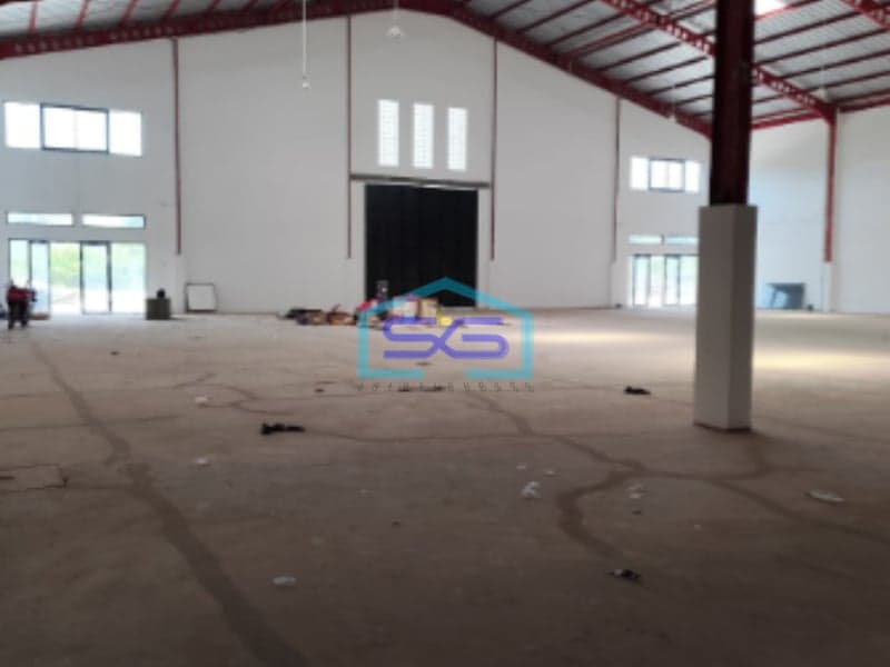 Disewakan Gudang Luas Bangunan 360 m2 di Kapuk Kamal Jakarta Barat