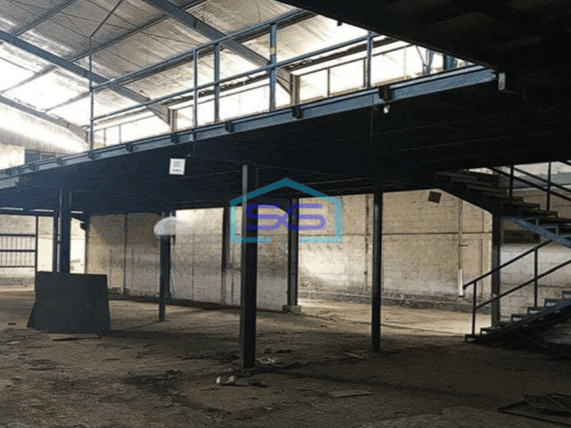 Disewakan gudang luas bagus di Kalideres