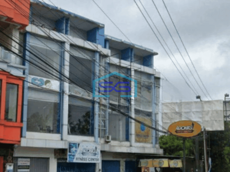 Disewa Ruko Mewah 3 Lantai Pinggir Ringroud Utara Sleman Yogyakarta