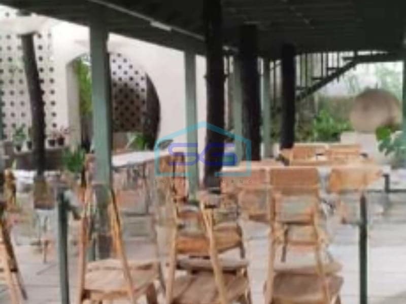 Disewakan Ruang Usaha Luas Bangunan 300 m² Lokasi di Ciumbuleuit Bandung
