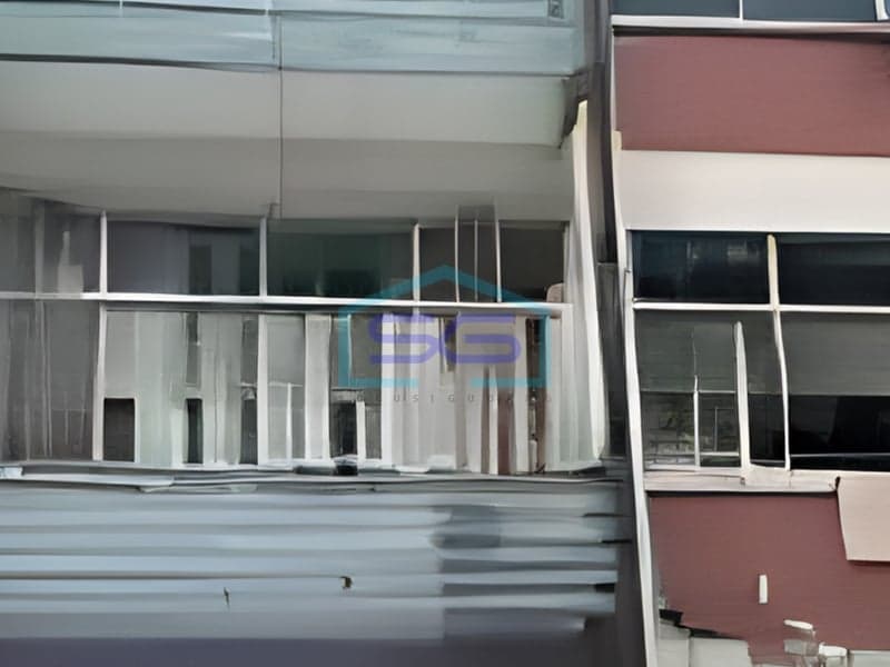 快速出售：位于格罗戈尔佩尔迈 (Grogol Permai), 惹兰吧 (Jelambar) 的战略性4层商住楼，土地面积99平方米