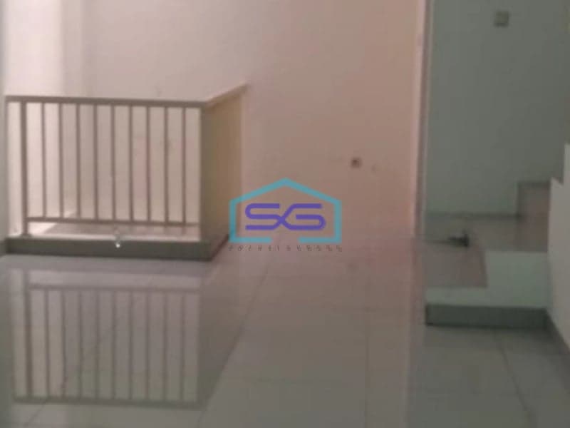 Disewakan Ruko 3,5 Lantai di Green Lake City Jakarta Barat LB 236m2