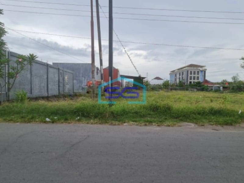 Dijual Tanah Istimewa Hook di Jalan Blewah Raya Karangasem Laweyan Solo Akses Jalan Lebar